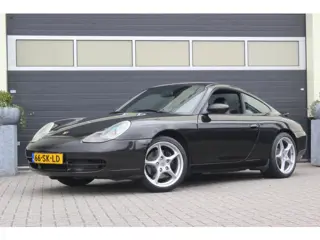 Porsche 911 3.4 Coupé Carrera | 18 Inch breedset |