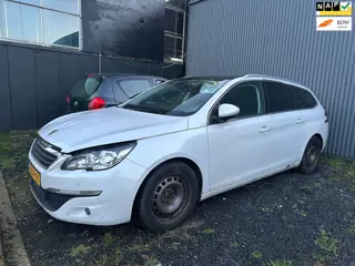 Peugeot 308 SW 1.6 BlueHDI Blue Lease Executive PANO/ MOTOR KAPOT!
