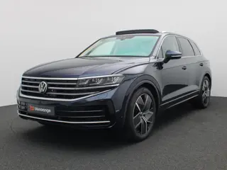 Volkswagen Touareg 3.0 TSi eHybrid 4MOTION Elegance 381PK DSG Panorama dak, Trekhaak, Luchtvering, N