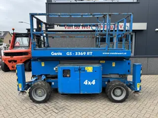 Genie GS 3369 RT  Hoogwerker / Arbeitsbuhne 12mtr werkhoogte 4x4 Kubota DIESEL 2014