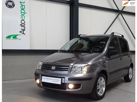 Fiat Panda 1.2 "PRESTO" - AIRCO/PRIVACY GLAS/SPOILER/TREKHAAK/ISOFIX !!