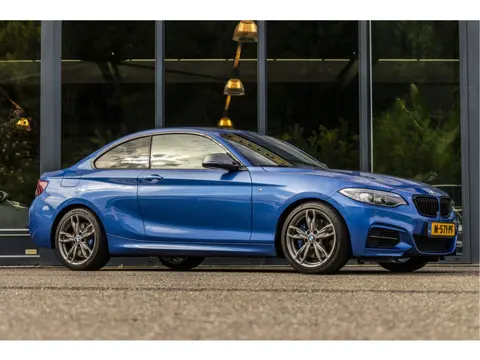 BMW 2 Serie Coupé M235i Executive (bj 2014, automaat)