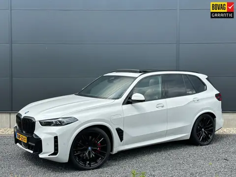 BMW X5 XDrive50e M Sport Pro | Luchtvering | Pano | Harman/Kardon | Leder | Trekhaak