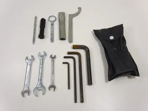GEREEDSCHAPSET Kawasaki Z 1000 Sx 2011 - 2013