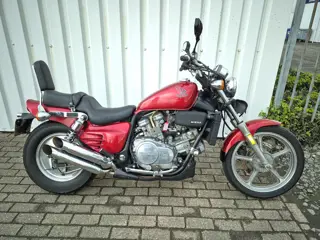 Honda Supermagna VF700c, mooie chopper