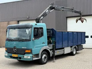 Mercedes-Benz Atego 818 970.22 / Hiab kraan / Polyp knijper / Manual / Only 361.589 km / NL Truck HT