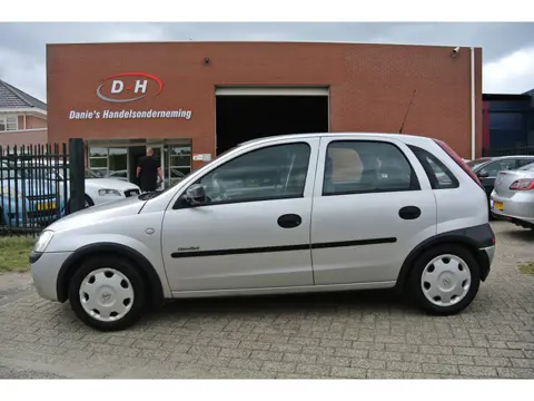 Opel Corsa 1.2-16V Comfort apk 02-04-2027 inruil mogelijk nap