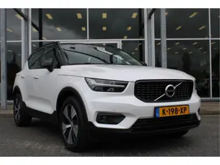 Volvo XC40 T4 211PK Automaat Recharge R-Design Expression | Adapt. Cruise | BLIS | Trekhaak | AppleC