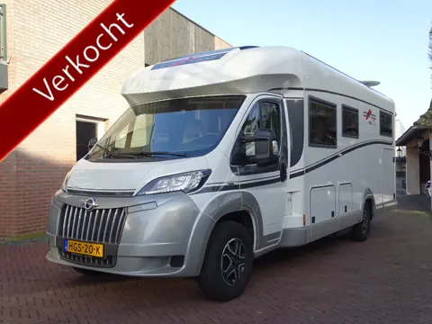 Carthago Chic C-line T4.9 ----verkocht------- (bj 2017)