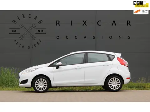 Ford Fiesta 1.0 Style Airco CruiseControl Navigatie !!NIEUWBINNEN!!