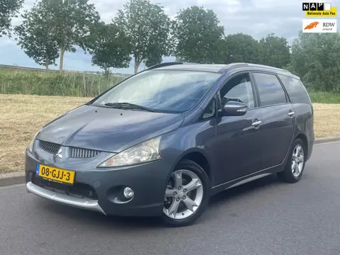 Mitsubishi Grandis 2.4-16V Sport 7 Zitter Airco Cruisecontrol