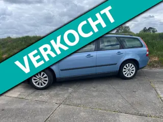 Volvo V50 2.4 APK 02-2027