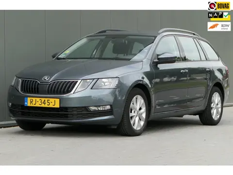 Skoda Octavia Combi 1.6 TDI Greentech Ambition Business NAP Cruise Navi Trekhaak