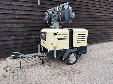 Doosan Vg lichtmast generator (bj 2010)