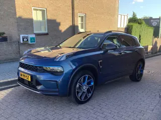 Lynk & Co 01 1.5 plug-in hybride zeer netjes