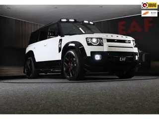 Land Rover Defender 110 2.0 P300e 110 X-Sport SE / Head Up / Koelbox / Memory / Meridian / 360 Camer