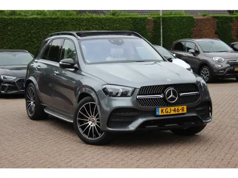 Mercedes-Benz GLE 350 de 4MATIC / Trekhaak / Panoramadak / 360Camera / Luxe Leder / Keyless / Matrix