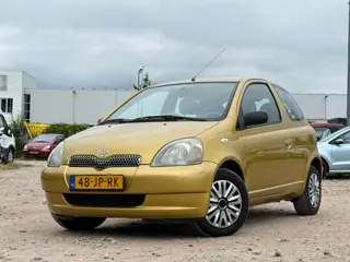 Toyota Yaris 1.3-16V VVT-i Sol/ AUTOMAAT/ LAAG KM