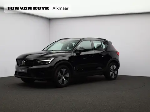 Volvo XC40 1.5 T4 Plug-in hybrid Plus Dark / Trekhaak / Stoel- + stuurwielverwarming / Harman Kardon