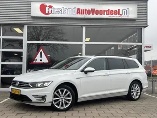 Volkswagen Passat Variant 1.4 TSI GTE /Cruise/Clima/Panodak/Trekhaak/