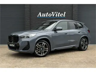 BMW X1 xDrive30e M-Sport 326 PK | Full Option | Panodak | Trekhaak | H/K | Massage | Head-Up