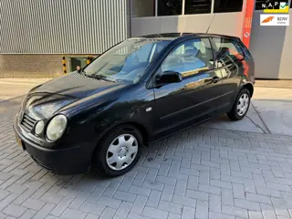 Volkswagen Polo 1.4-16V Comfortline AUTOMAAT AIRCO