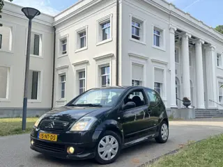 Citroën C2 1.4i VTR (bj 2004)
