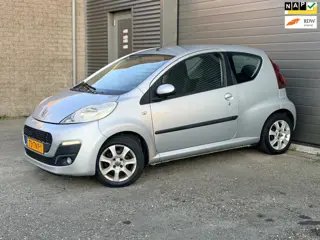 Peugeot 107 1.0 Active Automaat