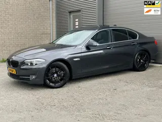 BMW 5-serie 523i High Executive