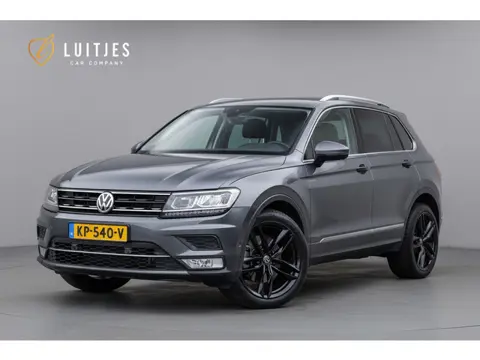 Volkswagen Tiguan 2.0 TSI 180pk 4Motion Highline I Pano-dak I Stoelmassage I 1e-eig I NL-auto I Deal