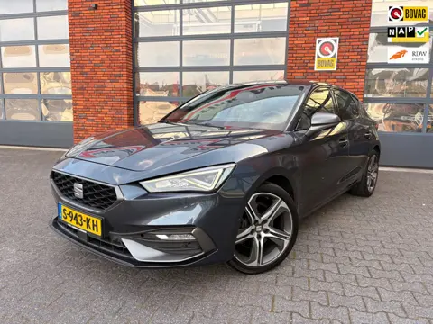 Seat Leon 1.5 eTSI DSG FR Business Intense|Camera|Alcantara|Apple CarPlay