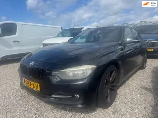 BMW 3-serie | 2014 | 328i High Executive | Export en Handel