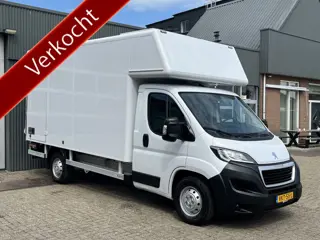 Peugeot Boxer 435 2.2 BlueHDi 165pk Bakwagen 750kg laadklep zijdeur Airco Telefoonverbinding Bluetoo