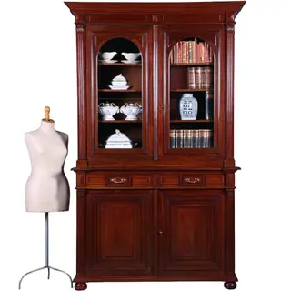 Kolossale Franse mahonie Boekenkast of Servieskast met statige  getoogde deuren en geslepen glas