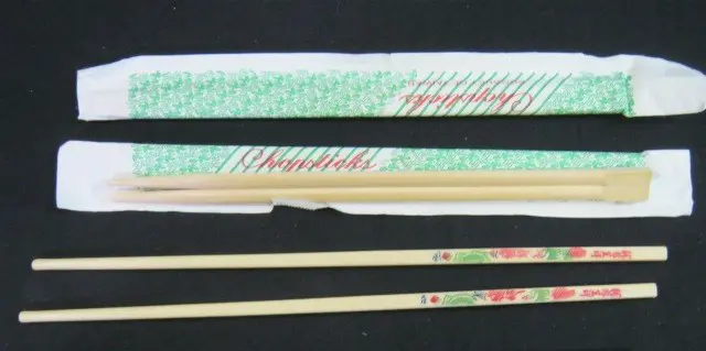 Diverse eetstokjes/ bamboe/ kunststof,nieuw