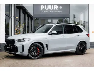 BMW X5 xDrive50e M-Sport PRO Pano - Trekhaak - Brooklyn Grau