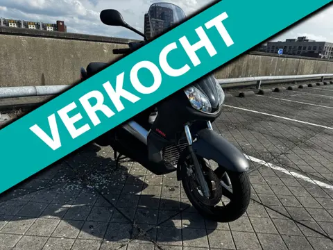 Yamaha Scooter YP 250R BLACK X-Max LAGE KM- TOPSTAAT