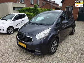 Kia Venga 1.6 CVVT First Edition Automaat, Navigatie, Achteruitrijcamera, Climate controle, Parkeers