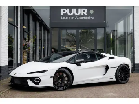 Lamborghini Temerario 4.0 V8 920 PK XPEL-PPF Matte White - Sport Seats - Sonus Faber - Alcantara Pac