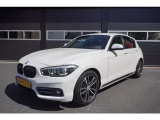 BMW 1-serie 116i Navi/Cruise/Climate Control/Camera/Parkeersensoren