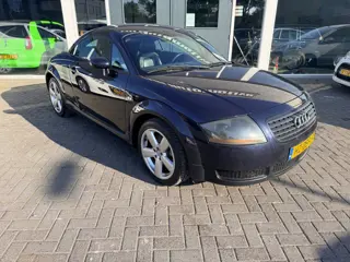 Audi TT 1.8 5V Turbo / Airco / Stoelverwarming / Cruise control