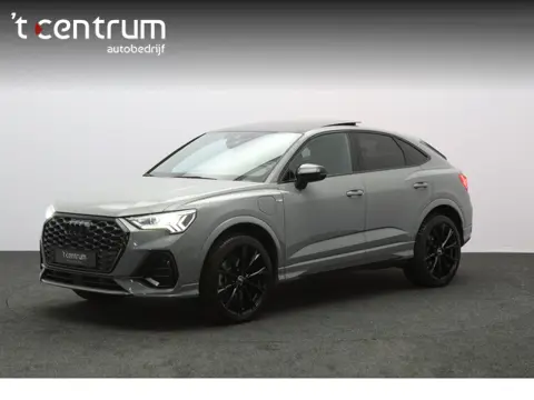 Audi Q3 Sportback 45 TFSI e 245 PK S-Line Edition, Nardo-Grijs, Panoramadak, Carplay, 360 Camera, Me