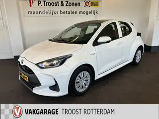 Toyota Yaris 1.5 Hybrid 115 Business Automaat | Panoramadak | Cruise control | Climate control | Nav