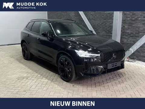 Volvo XC60 T8 Plug-in hybrid Ultra Black Edition | ACC | Panoramdak | Head-Up | Trekhaak | Harman/Ka