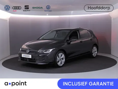 Volkswagen Golf 1.5 eHybrid Life Edition 204 pk Automaat (DSG) | Verlengde garantie | Navigatie via 