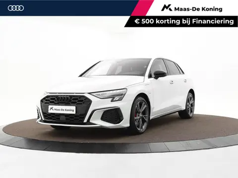 Audi A3 Sportback 45 TFSIe PHEV 245pk S-tronic S edition Competition · Apple/Android Car Play · Adap