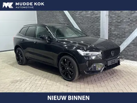 Volvo XC60 T8 Plug-in hybrid Plus Black Edition | ACC | Panoramdak | Head-Up | Trekhaak | Harman/Kar