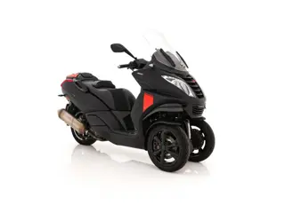 Peugeot Metropolis RX-R 400i (bj 2017, automaat)