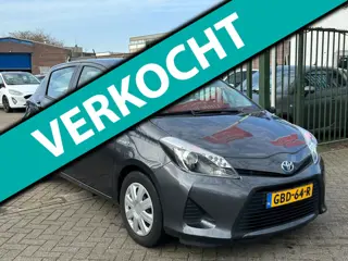 Toyota Yaris 1.5 Full Hybrid Aspiration Automaat 1e eigenaar dealer onderhouden achteruit camera nav