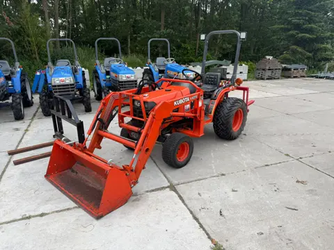 Kubota B7500 Hst
